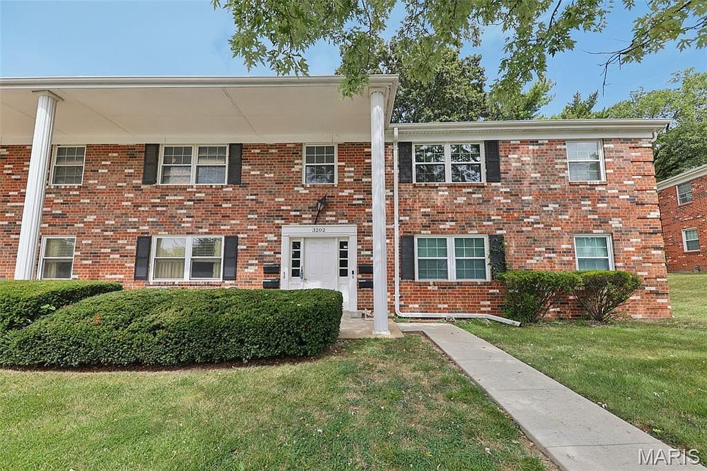 3202 Denmark Dr APT C Bridgeton, MO 63044 - Thumbnail 2