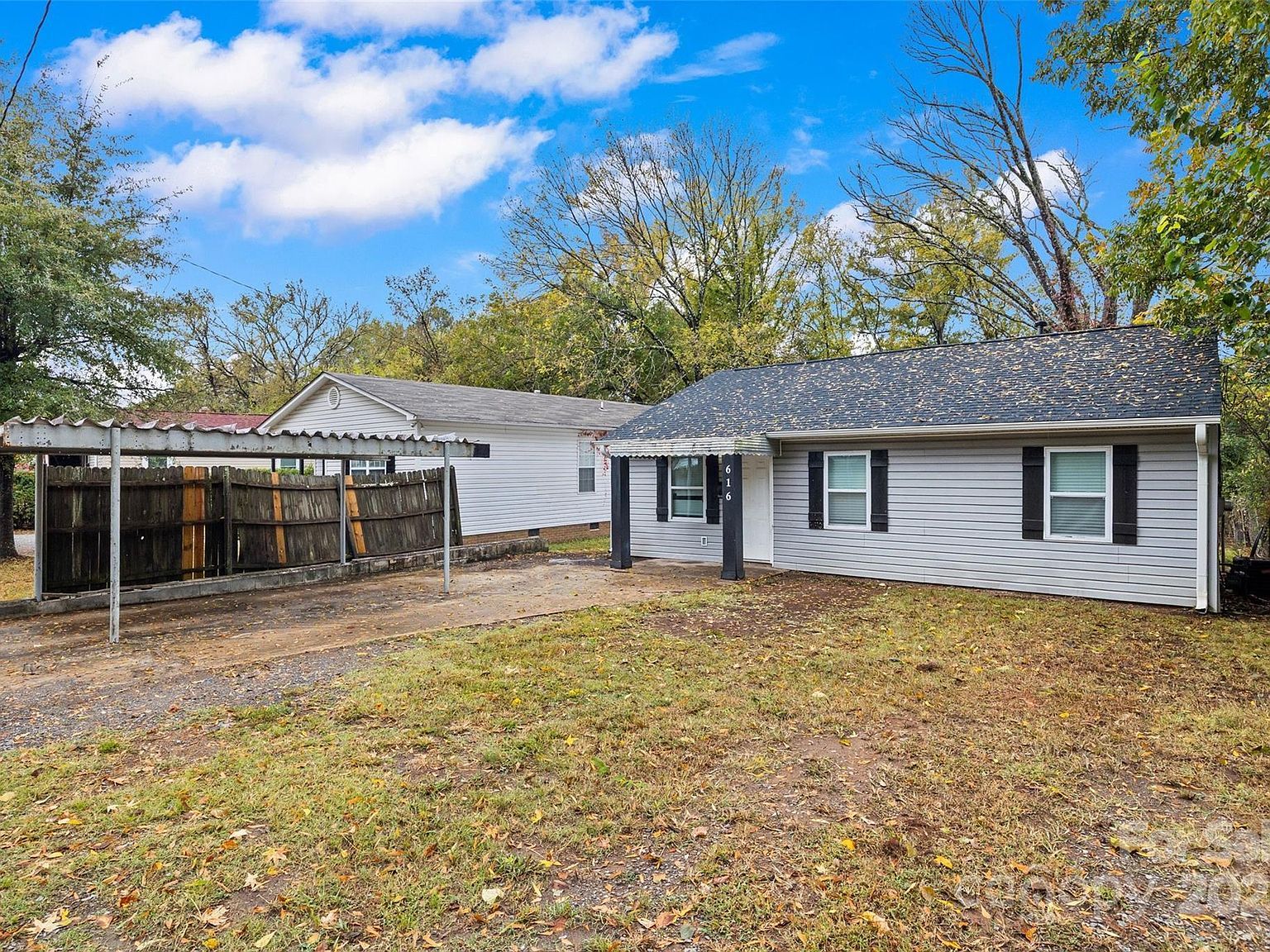 616 Simpson St Rock Hill, SC 29730 - Thumbnail 2