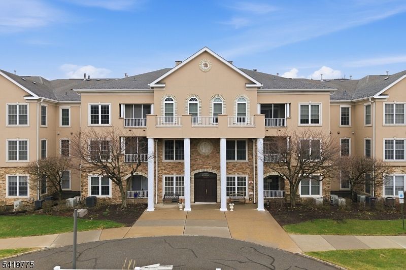 4310 Cleveland Ln Rockaway, NJ 07866 - Thumbnail 2