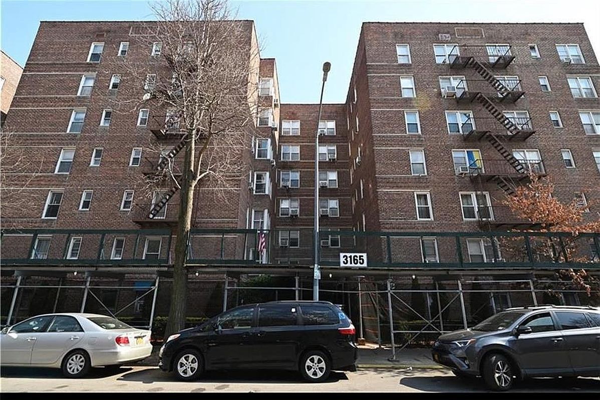 3165 Nostrand Ave APT 4P Brooklyn, NY 11229 - Thumbnail 2