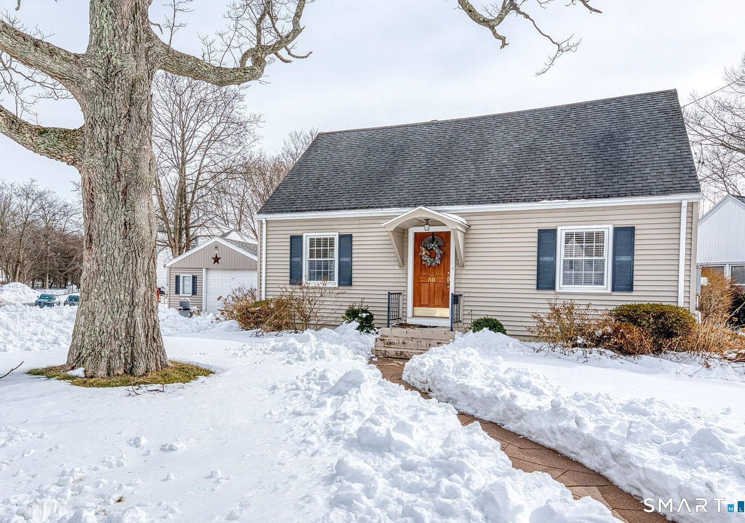 50 Pleasant Dr Hamden, CT 06514 - Thumbnail 2