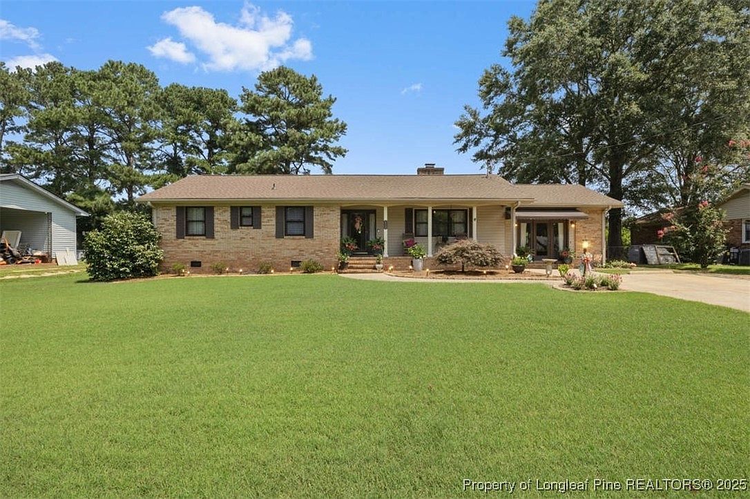 113 Castle Dr Smithfield, NC 27577 - Thumbnail 2