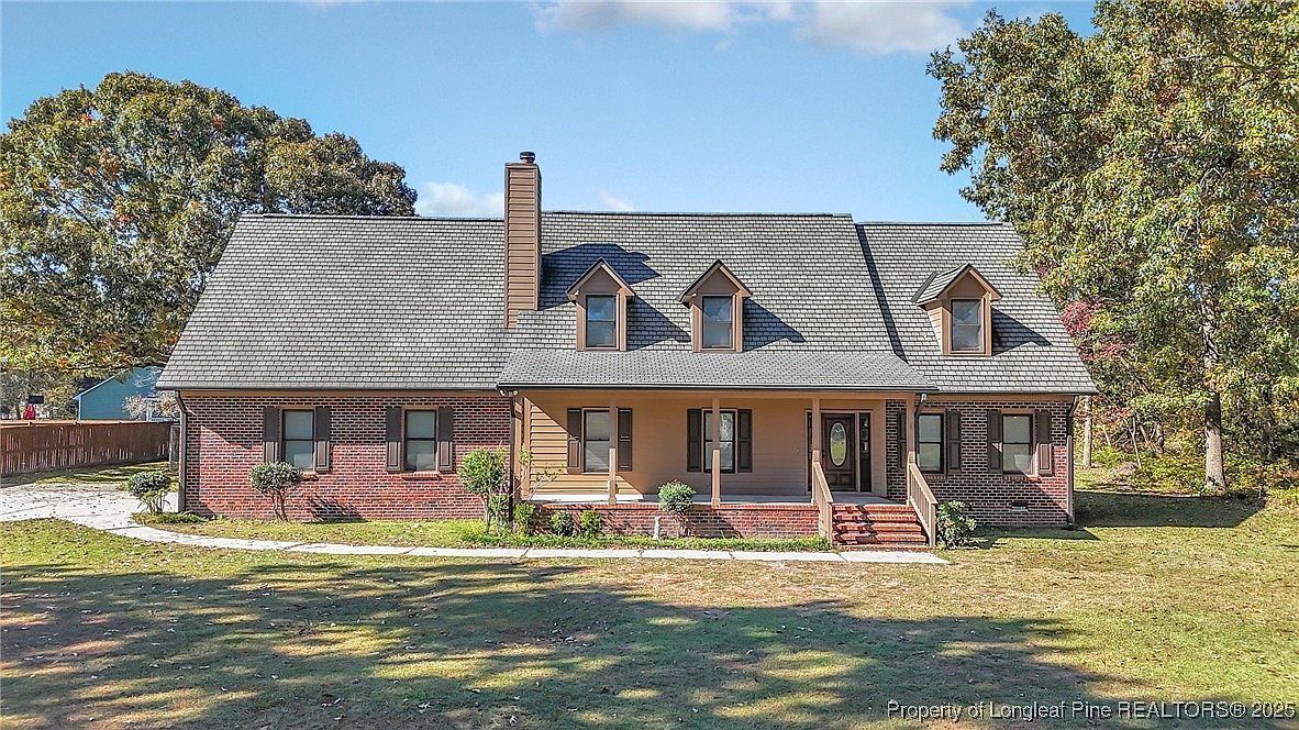 5451 Kentucky Ln Hope Mills, NC 28348 - Thumbnail 2