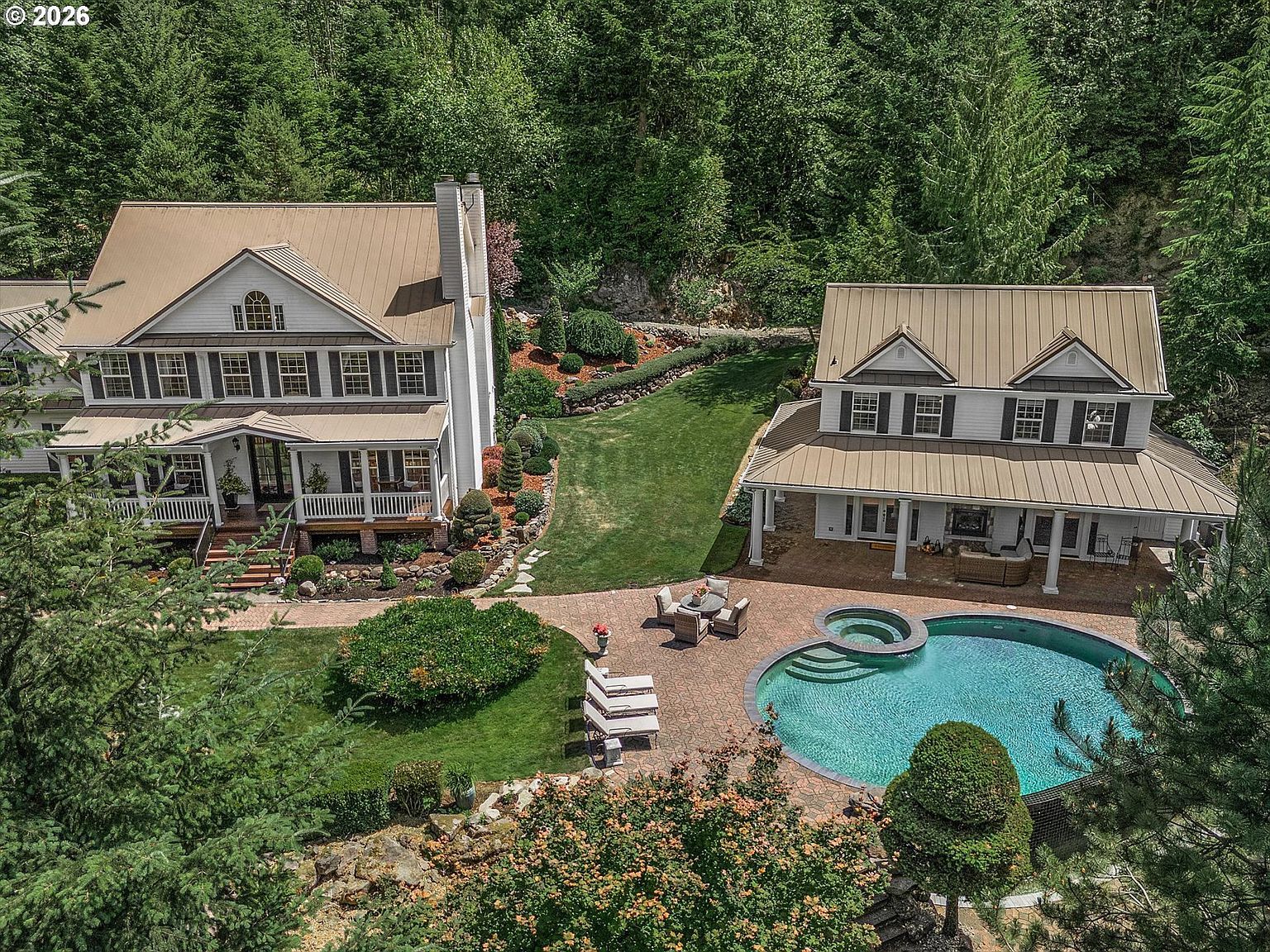 27410 E Salmon River Rd Welches, OR 97067 | Single Family