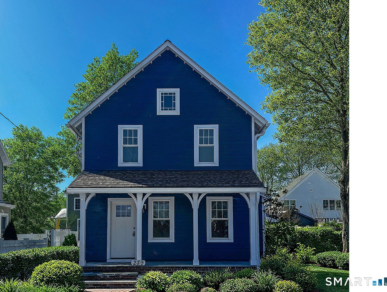 279 Spruce St Southport, CT 06890 - Thumbnail 2