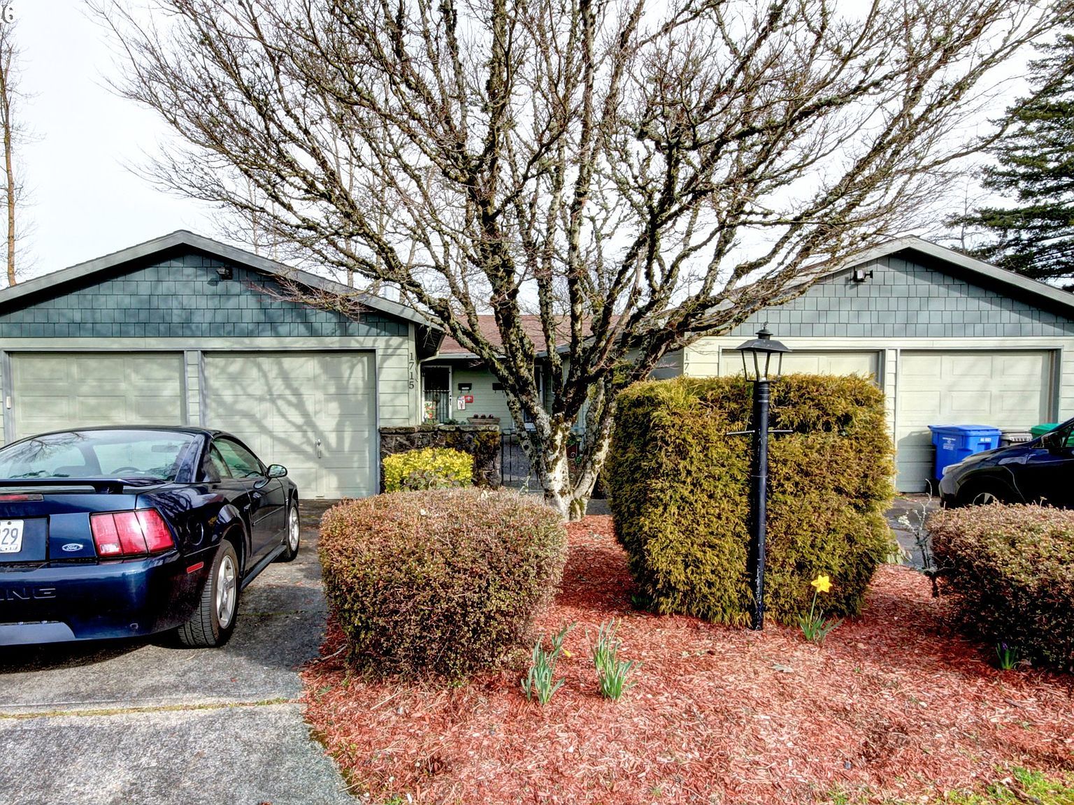 1715 SE 5th St Gresham, OR 97080 - Thumbnail 2