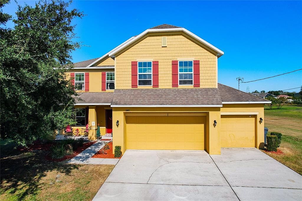 205 Tifton St Winter Haven, FL 33880 - Thumbnail 2