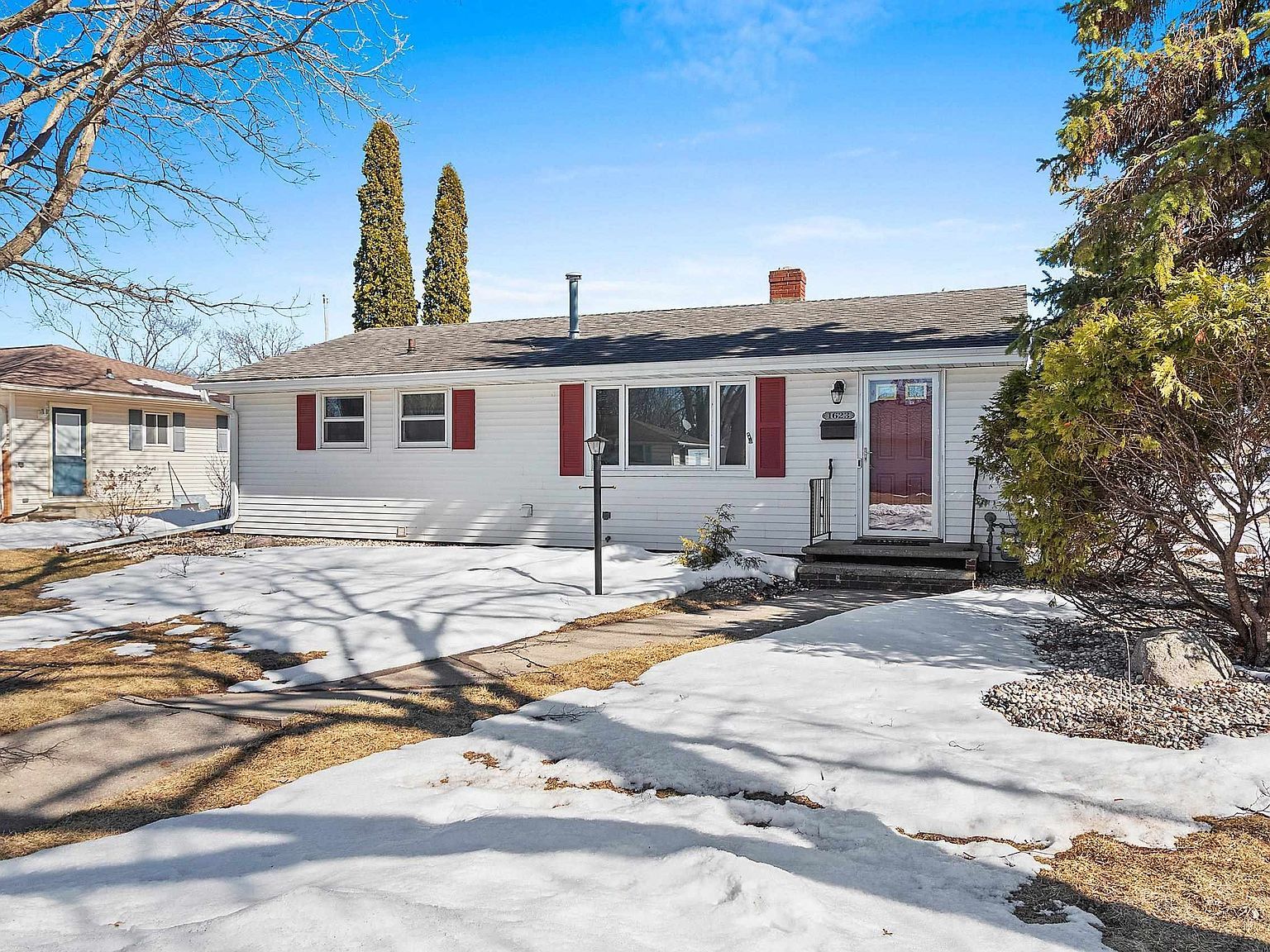 1623 Jay Ln Green Bay, WI 54304 - Thumbnail 2