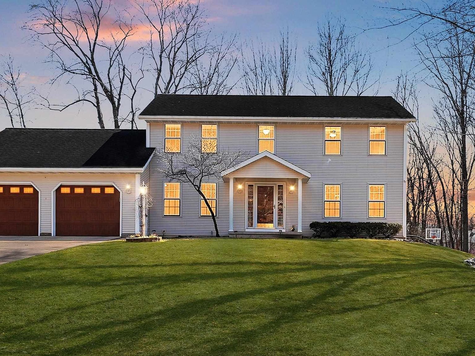 1367 Whirthington Ct Suamico, WI 54173  | Single Family