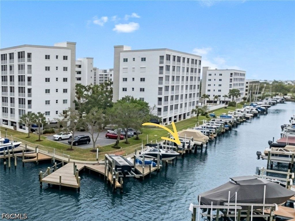 Dock 56 4351 Bay Beach Ln Fort Myers Beach, FL 33931, 33931