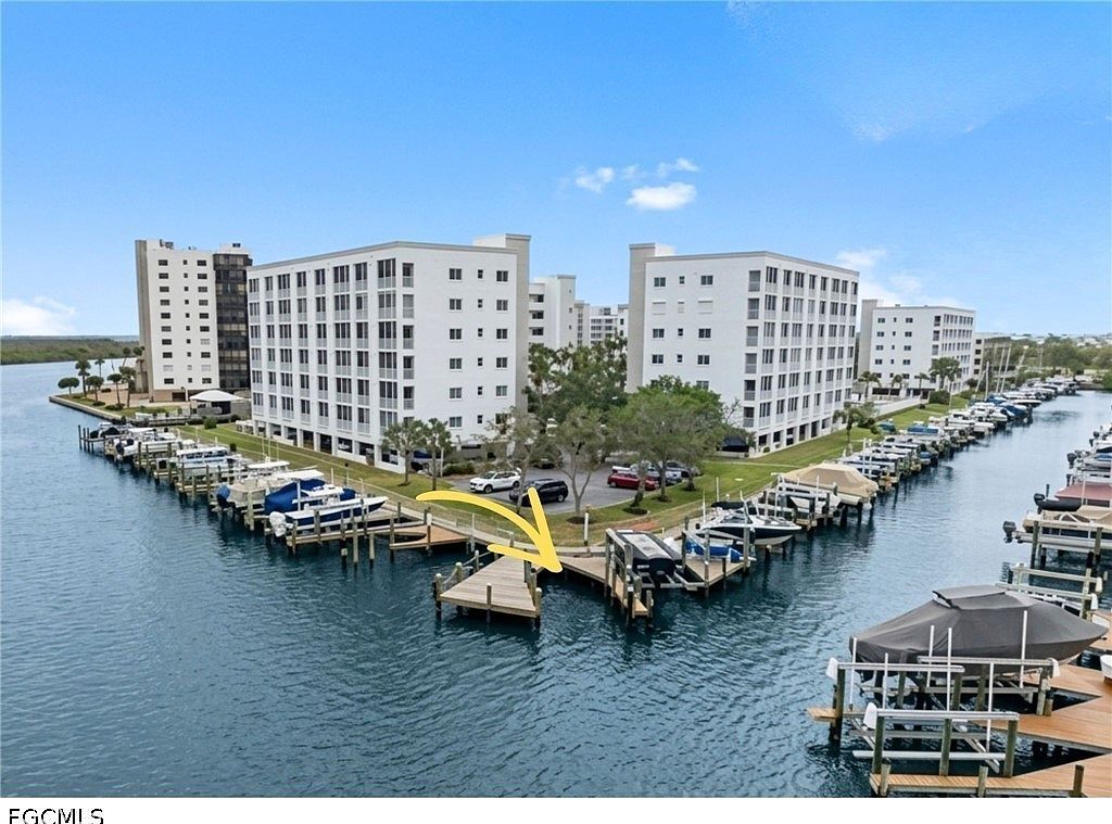 Dock 60 4351 Bay Beach Ln Fort Myers Beach, FL 33931, 33931