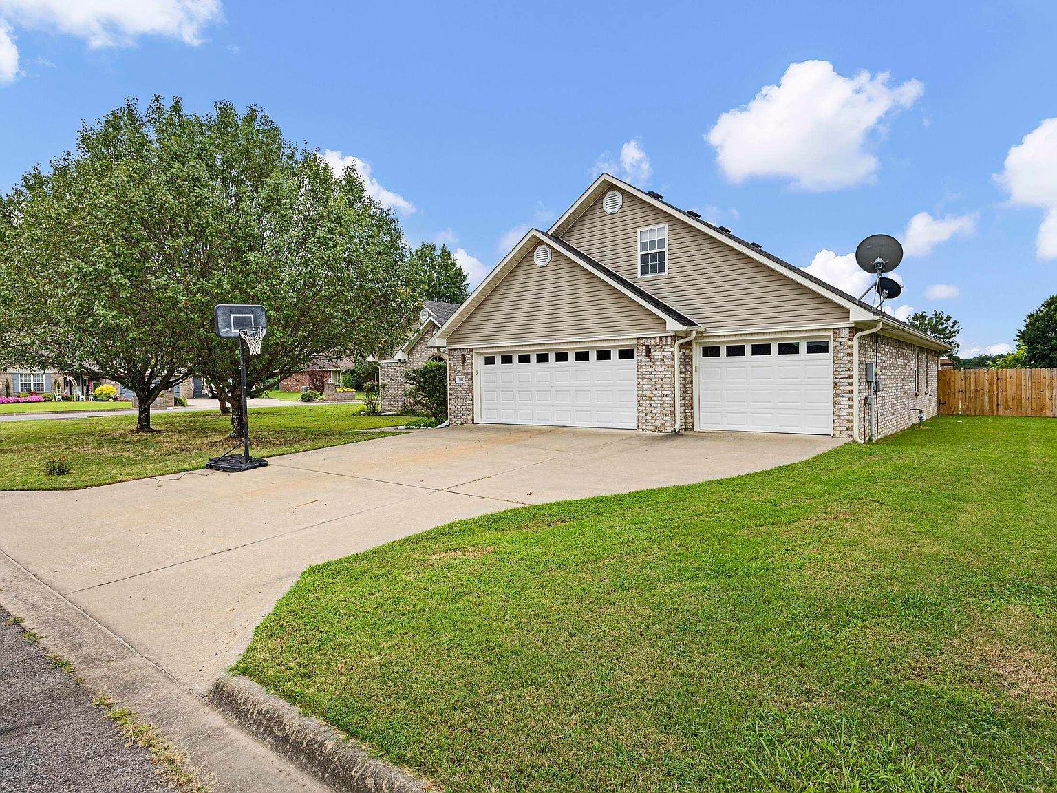 101 Cheyenne Ln Clarksville, AR 72830, 72830