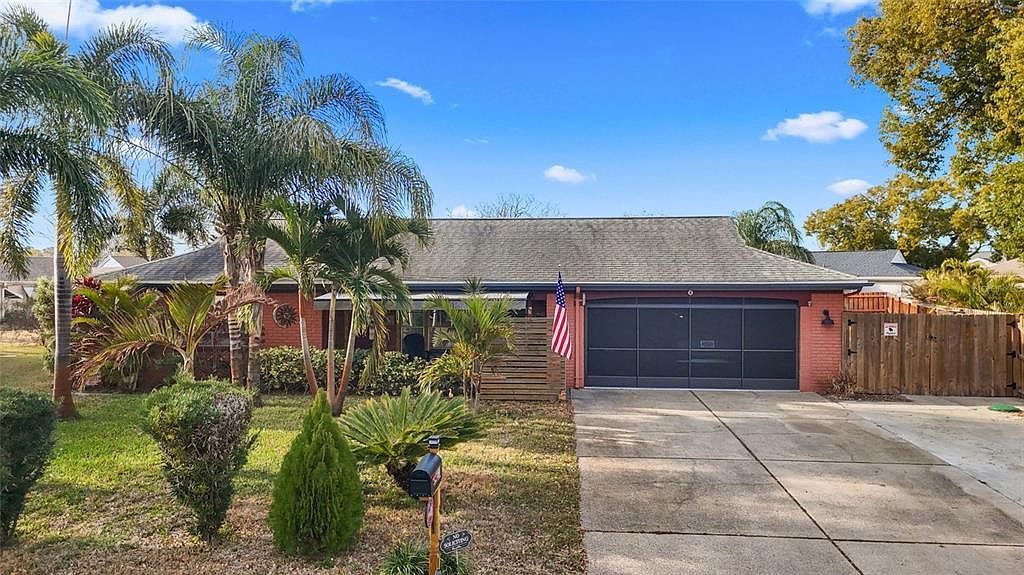 3849 Edgemont Dr New Port Richey, FL 34652 - Thumbnail 2