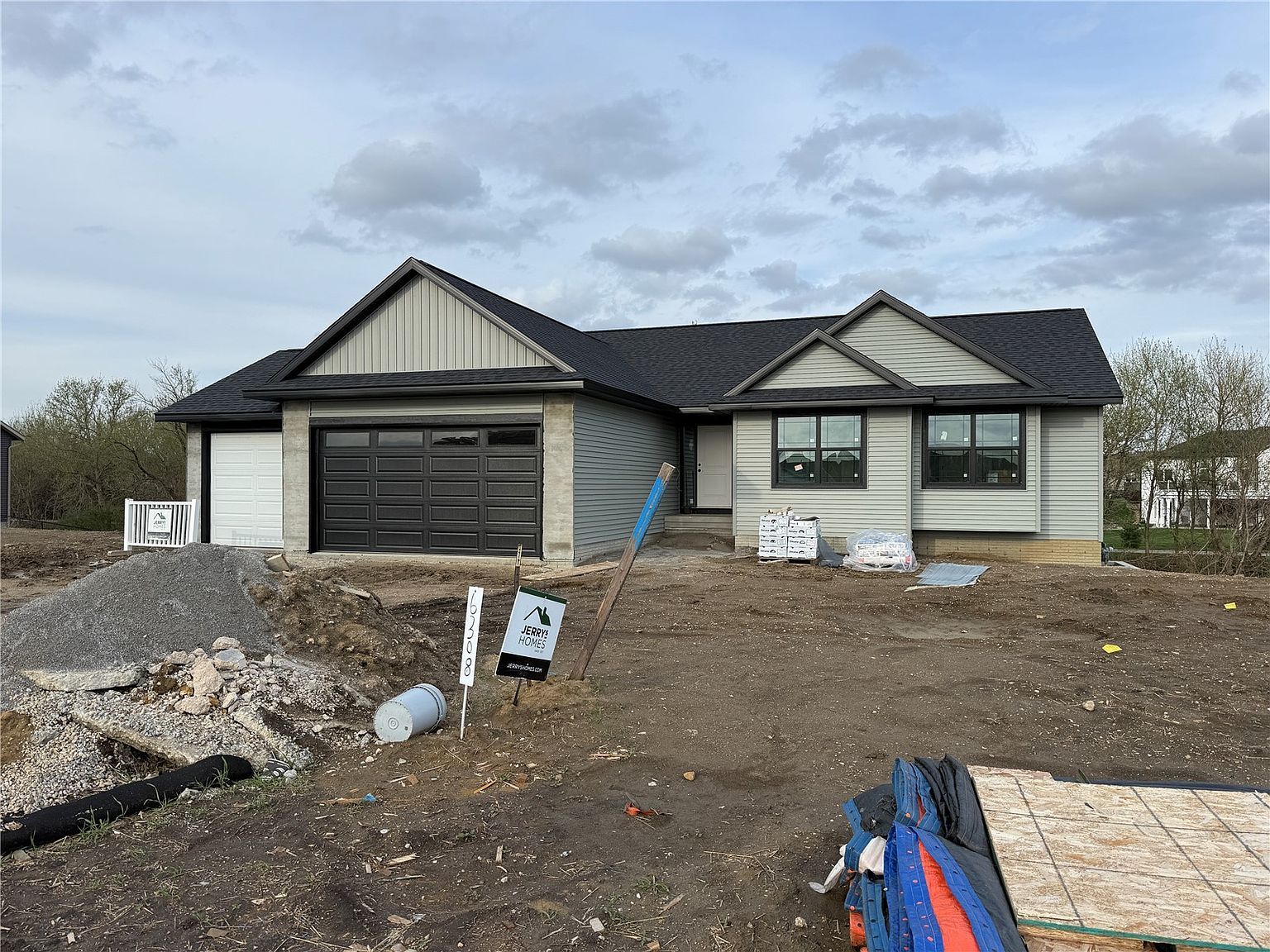 6308 Prairie Rose Cir SW Cedar Rapids, IA 52404  | Single Family