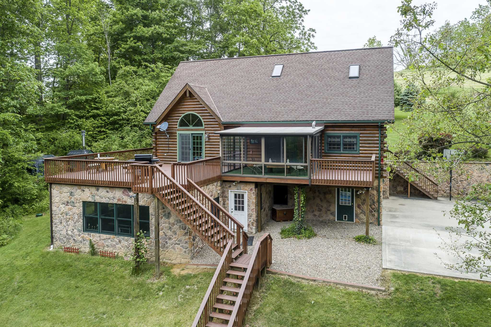 1327 Toll Gate Road, West Alexander, PA, USA, 15376  | Single Family