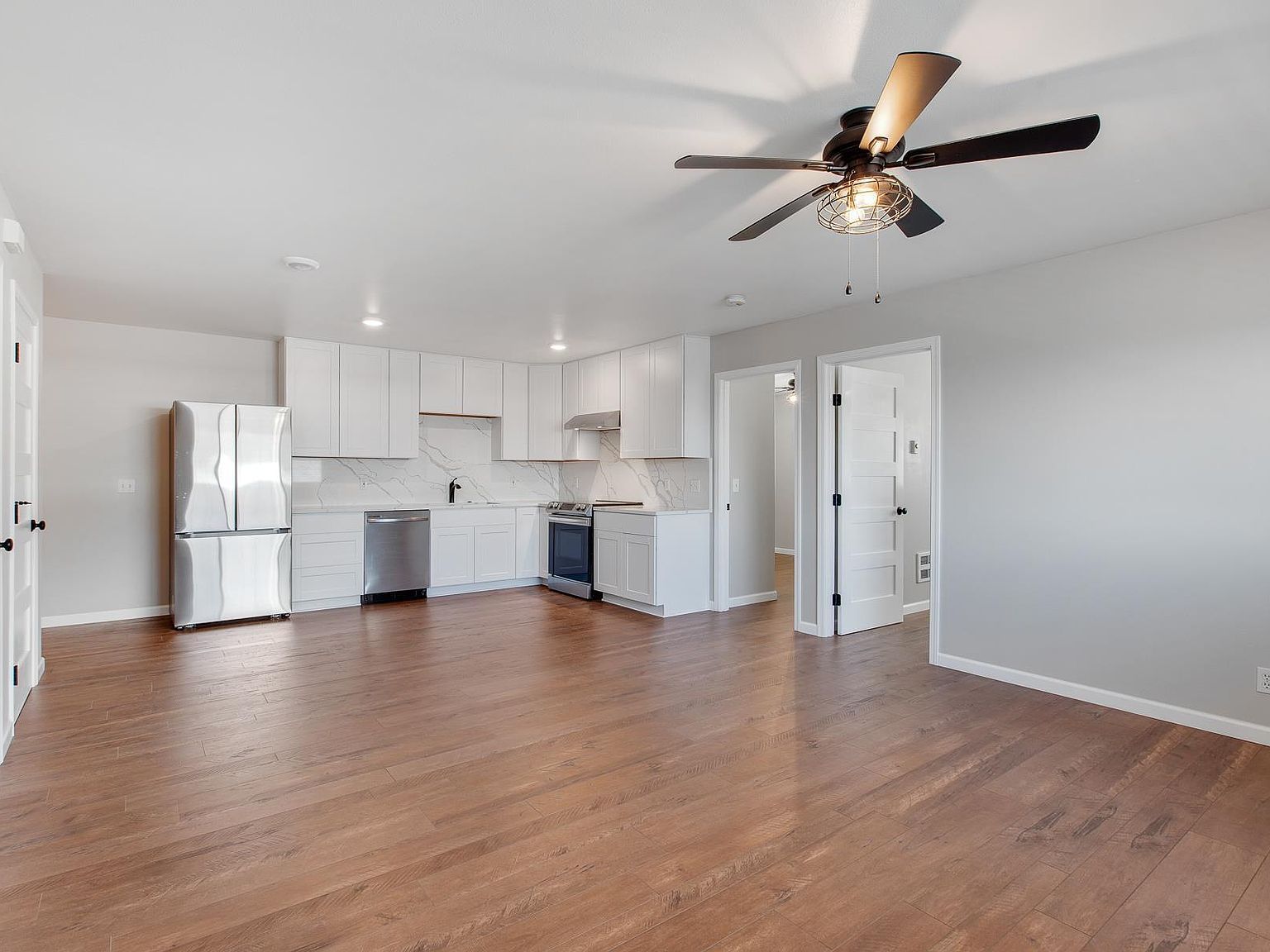 1313 N Division Ave Unit C Sandpoint, ID 83864 - Thumbnail 2