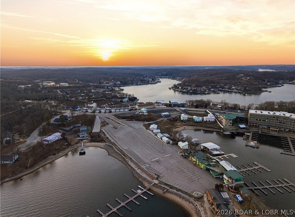 2222 Bittersweet Rd Unit 1C Lake Ozark, MO 65049 - Thumbnail 2