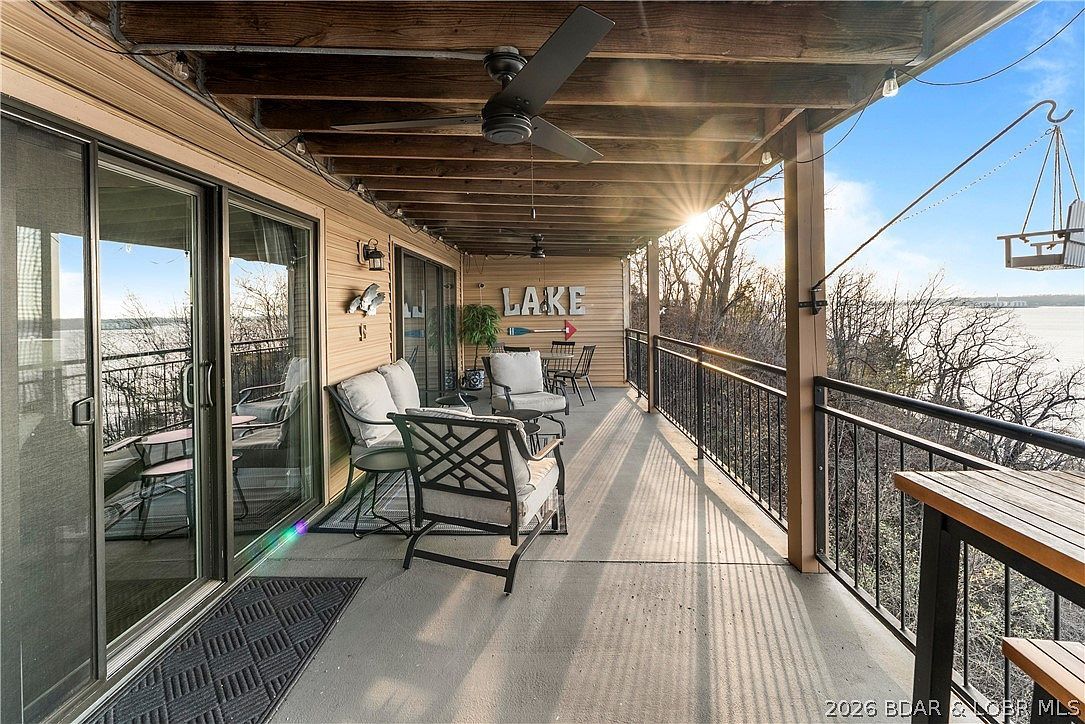 166 Falls Point Dr #1B Lake Ozark, MO 65049, 65049