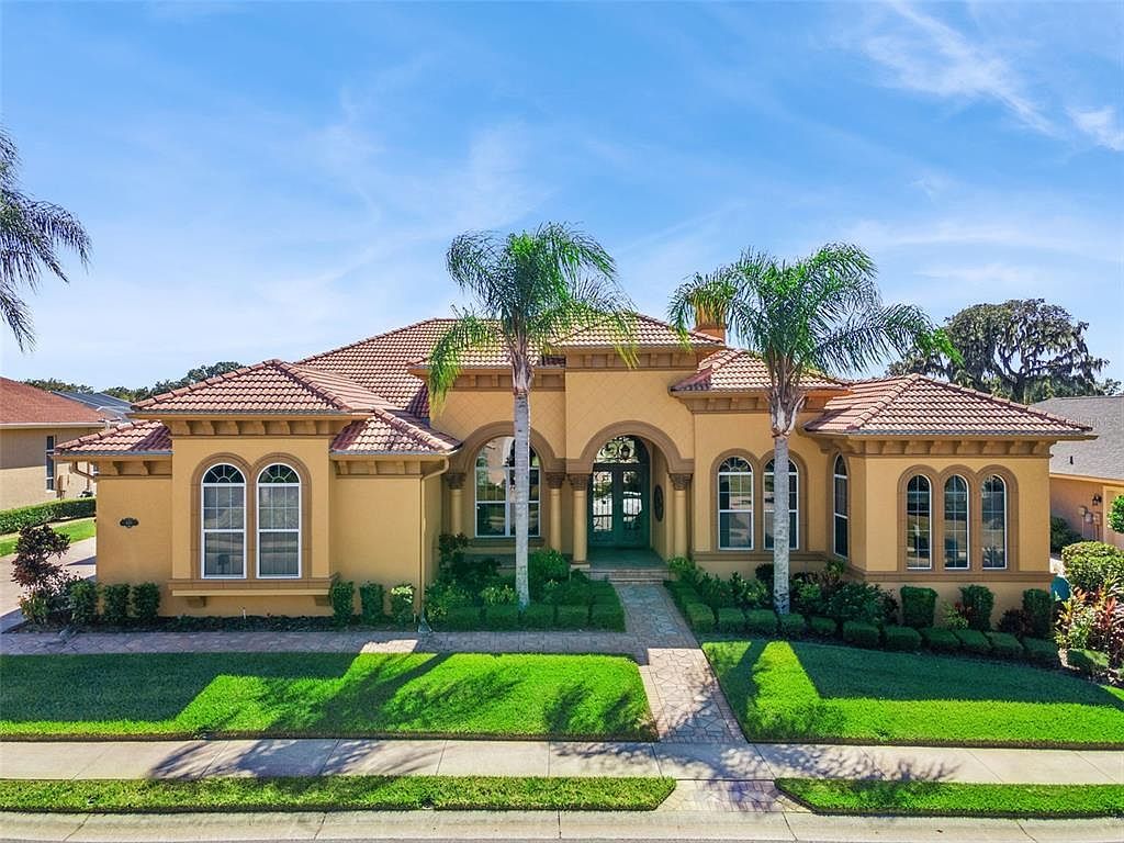 685 Whisper Woods Dr Lakeland, FL 33813 - Thumbnail 2