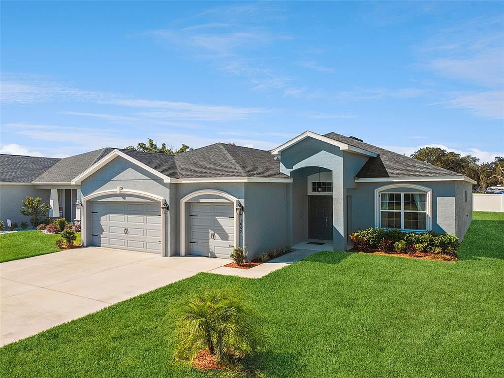 1069 Montgomery Ln Polk City, FL 33868 - Thumbnail 2