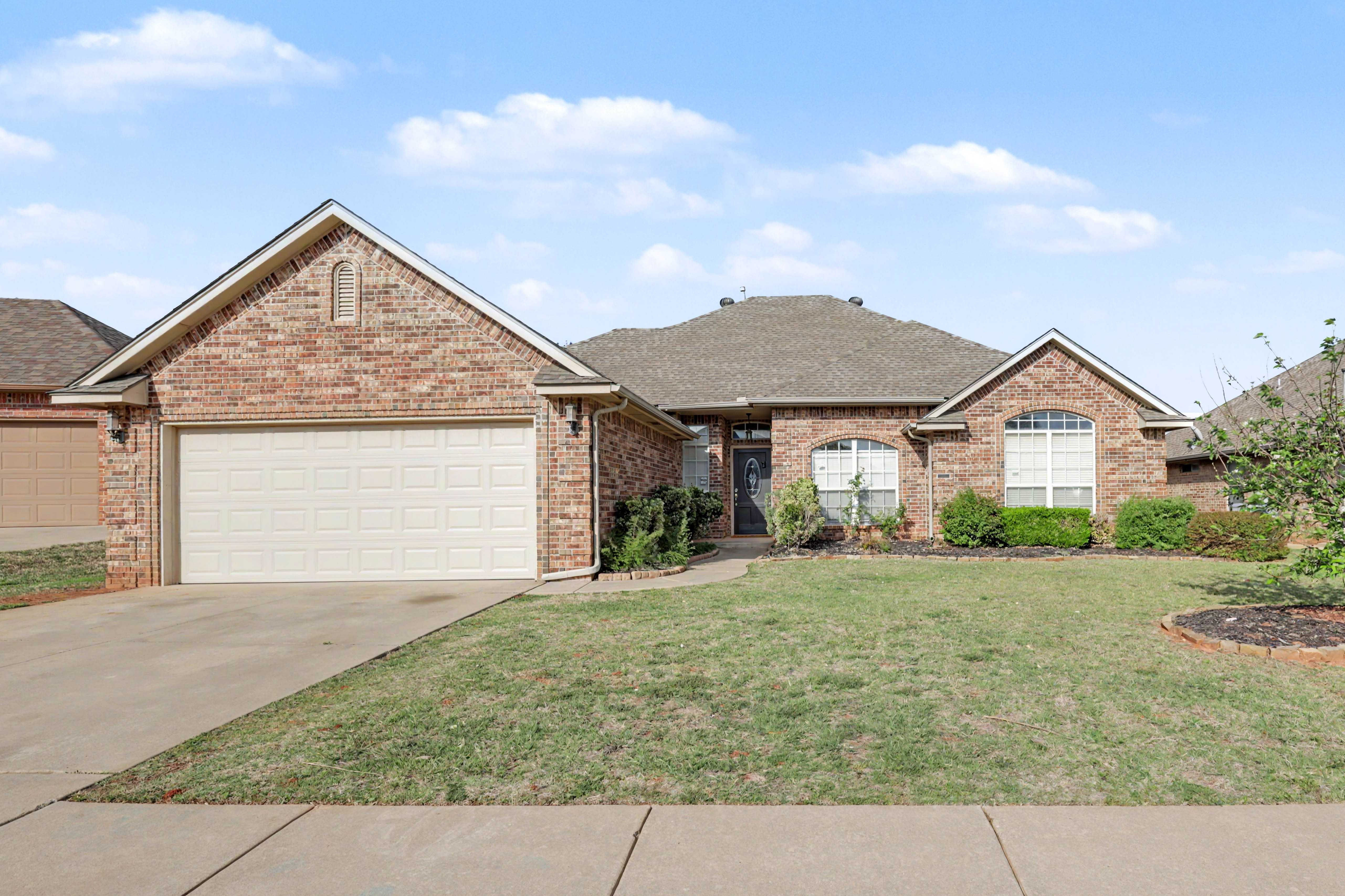 4621 NW 161st St, Edmond, OK, USA, 73013  | Single Family