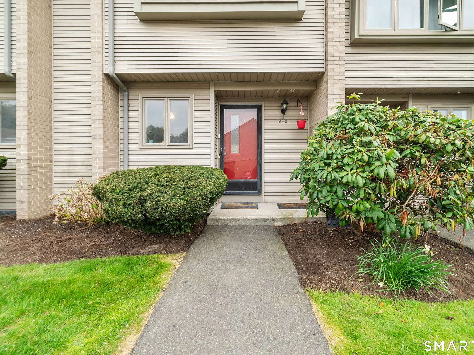 827 Oronoke Rd APT 9-2 Waterbury, CT 06708, 6708