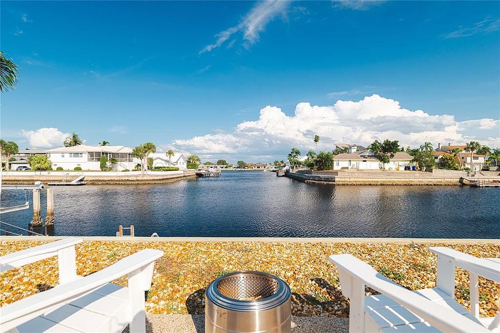 3154 Brigantine Ct New Port Richey, FL 34652 - Thumbnail 2