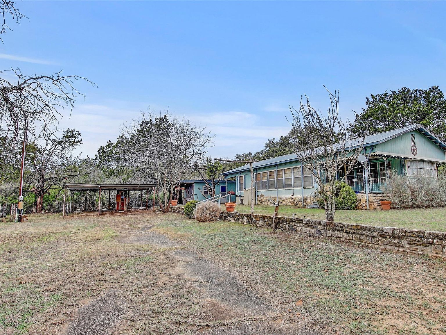 205 Singleton Dr Spicewood, TX 78669 - Thumbnail 2