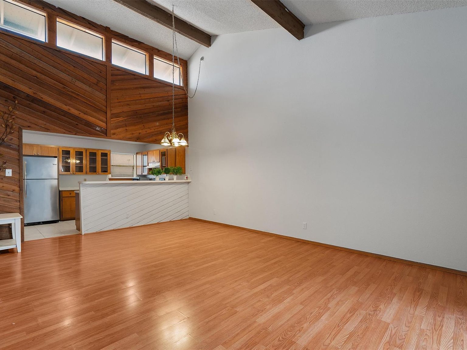 8621 Putnam Dr APT C Austin, TX 78757 - Thumbnail 2