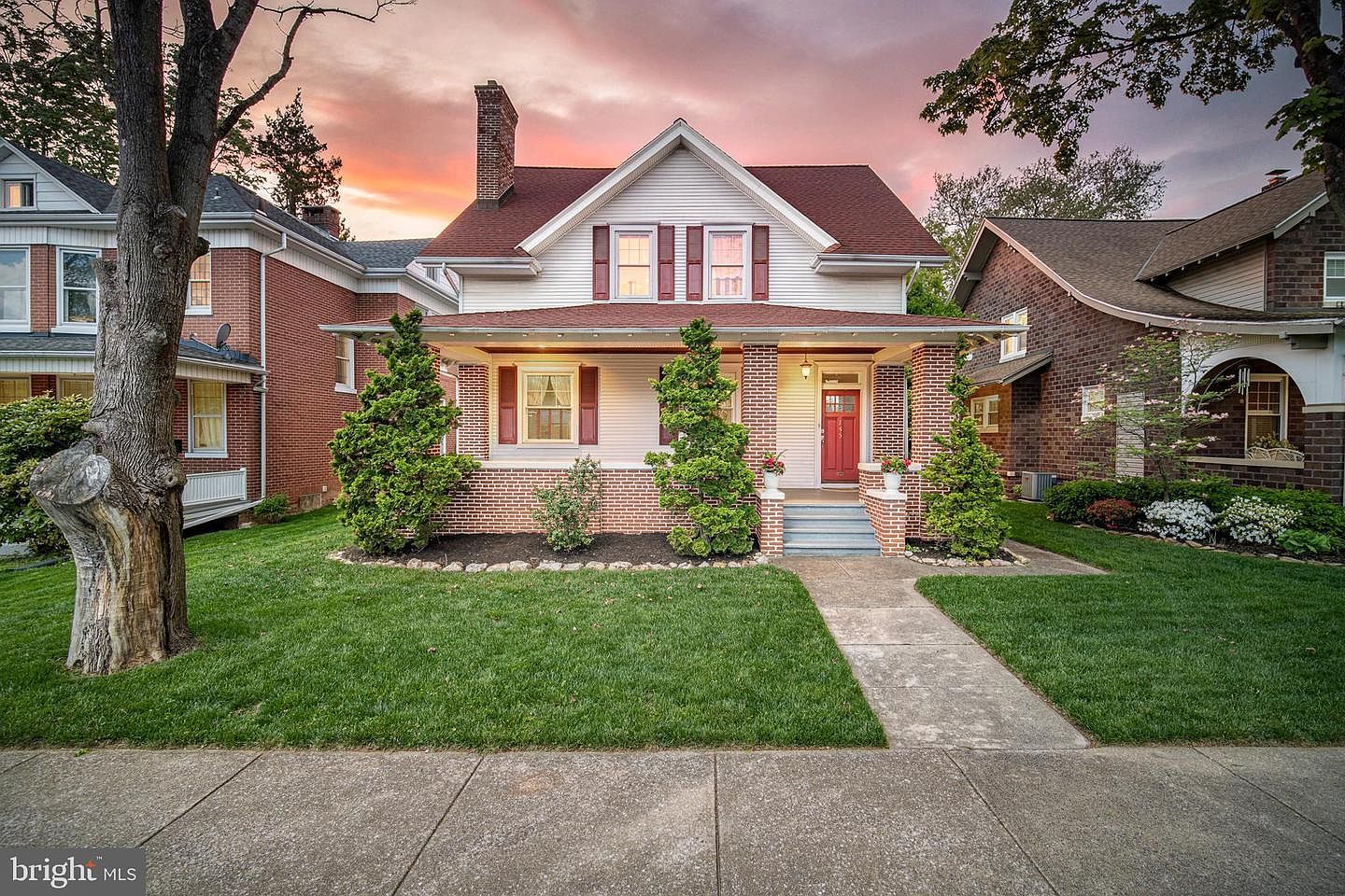 155 E Springettsbury Ave York, PA 17403  | Single Family