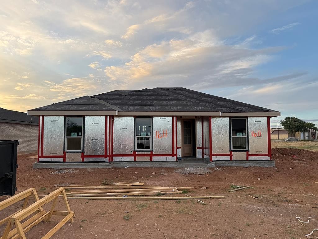 1611 Lamesa St Odessa, TX 79761  | Single Family