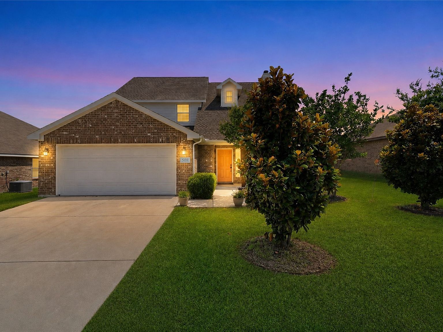 508 Kriston Dr Azle, TX 76020  | Single Family