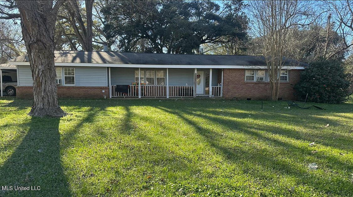 121 Catalpa Dr Natchez, MS 39120 - Thumbnail 2