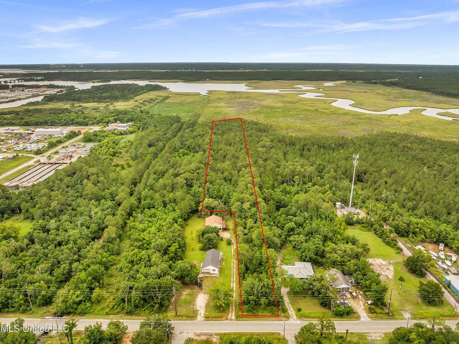 501 E North St Pass Christian, MS 39571 - Thumbnail 2