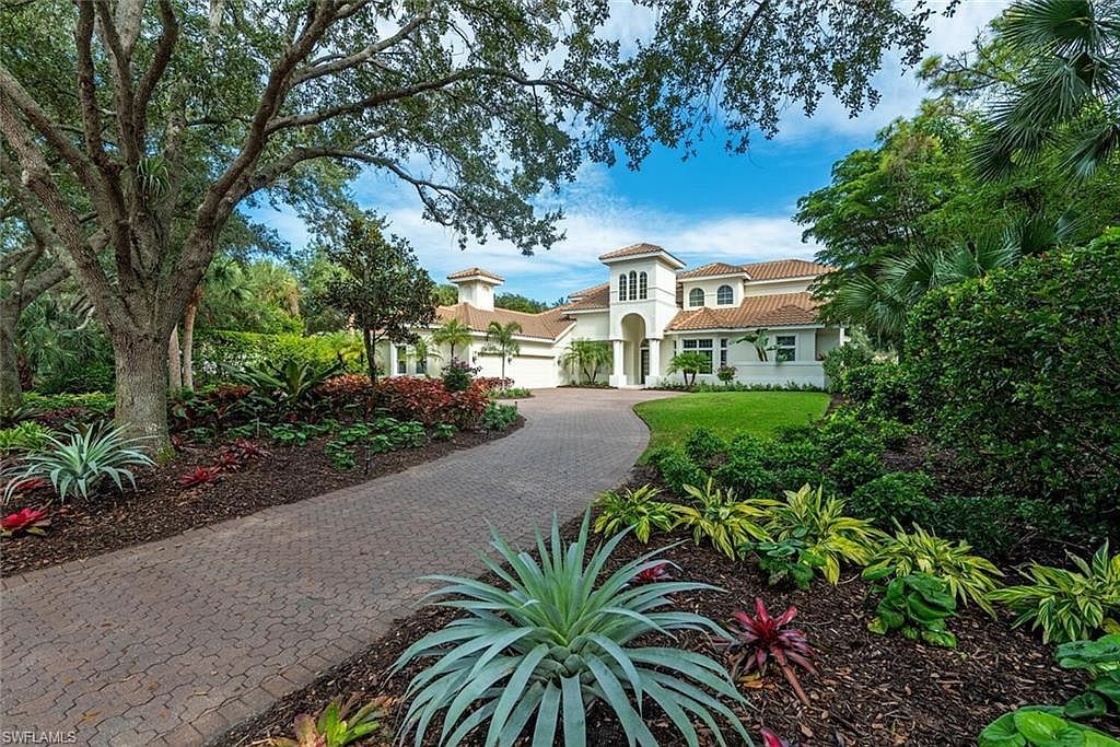 1252 Pocantico Ln Naples, FL 34110  | Single Family