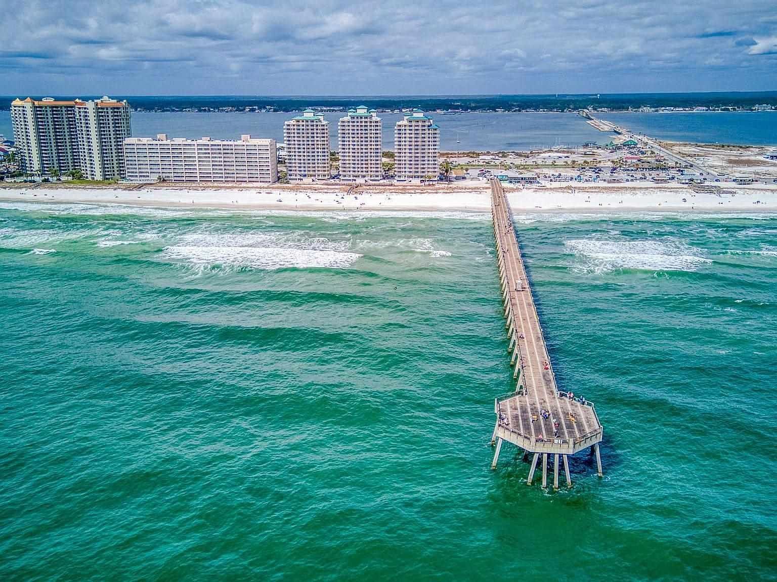 8577 Gulf Blvd APT 105 Navarre, FL 32566 - Thumbnail 2