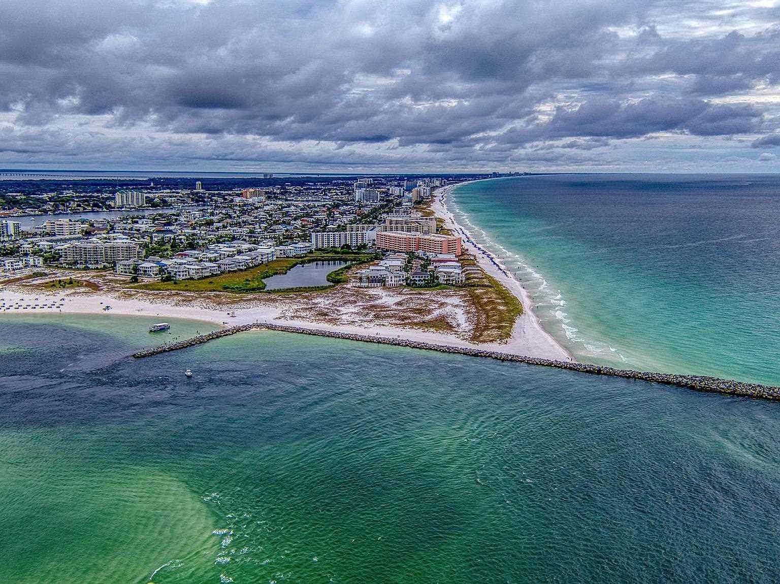 445 Gulf Shore Dr UNIT 208 Destin, FL 32541 - Thumbnail 2