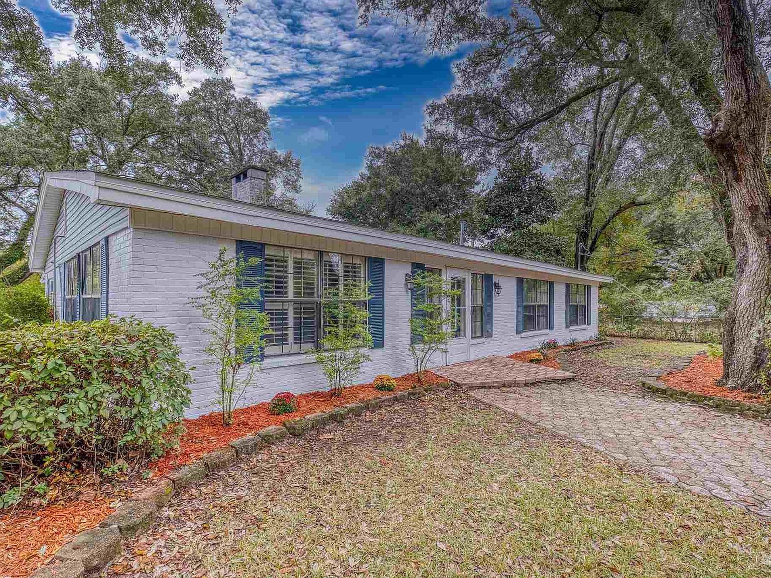 3811 Wilkes St Pace, FL 32571 - Thumbnail 2