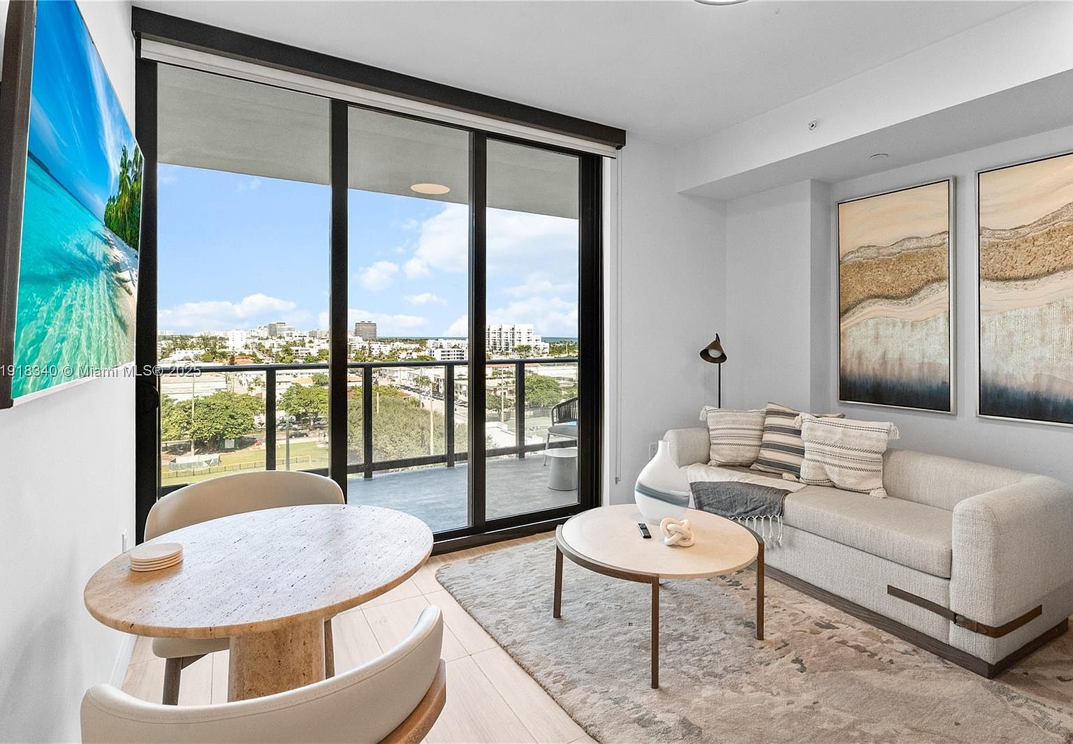 580 72nd #711 Miami Beach, FL 33141 - Thumbnail 2