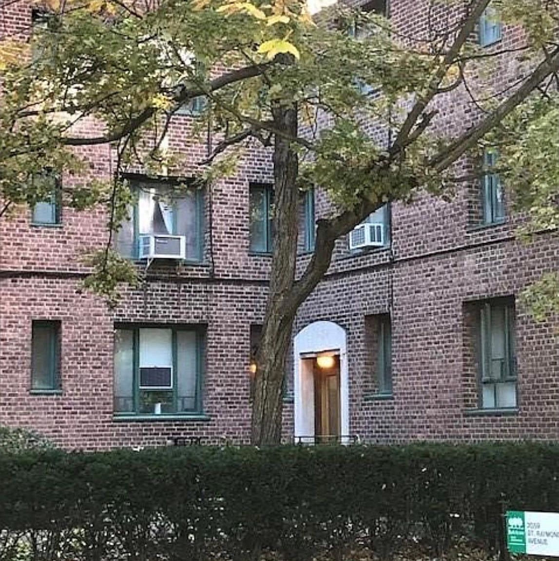 2059 Saint Raymond Ave Bronx, NY 10462, 10462