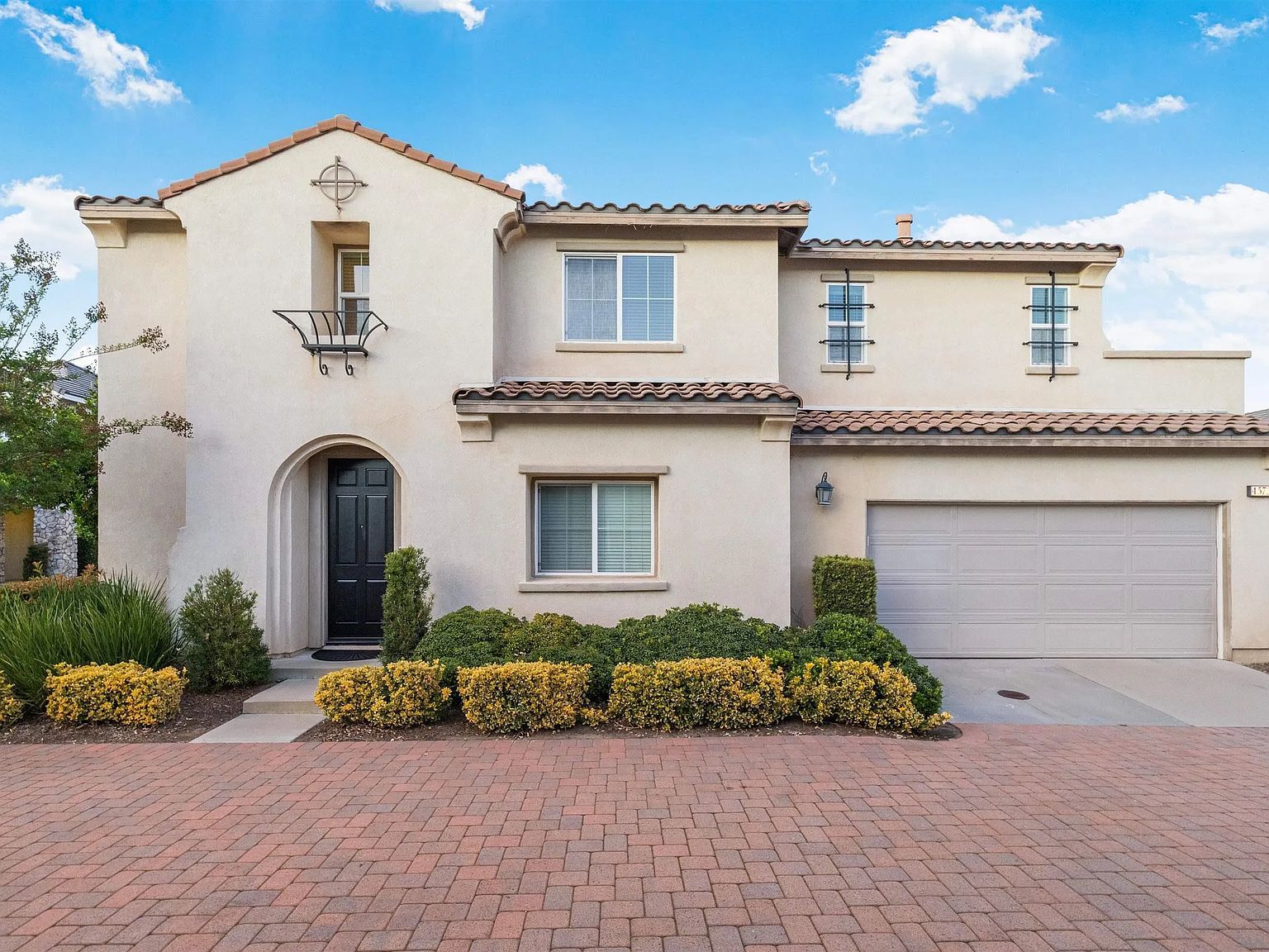 45733 Sierra Ct Temecula, CA 92592 | Condominium