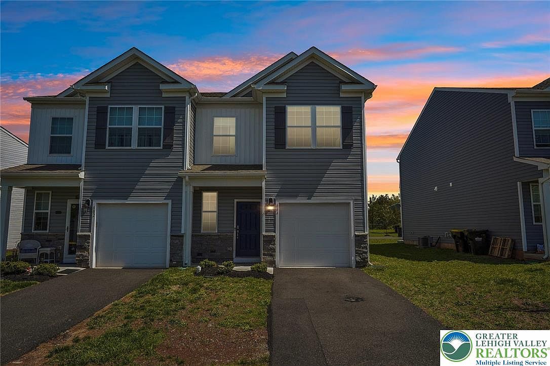 884 Still Waters Ln Pennsburg, PA 18073  | Single Family