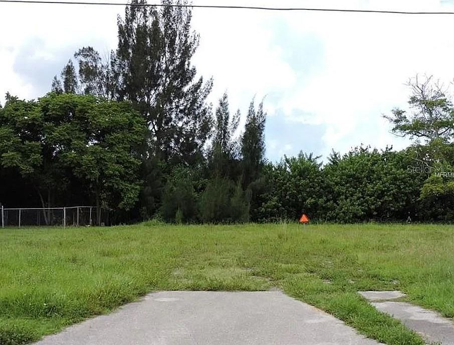 189 Poinsettia Cir NE #95 Pt Charlotte, FL 33952 - Thumbnail 2