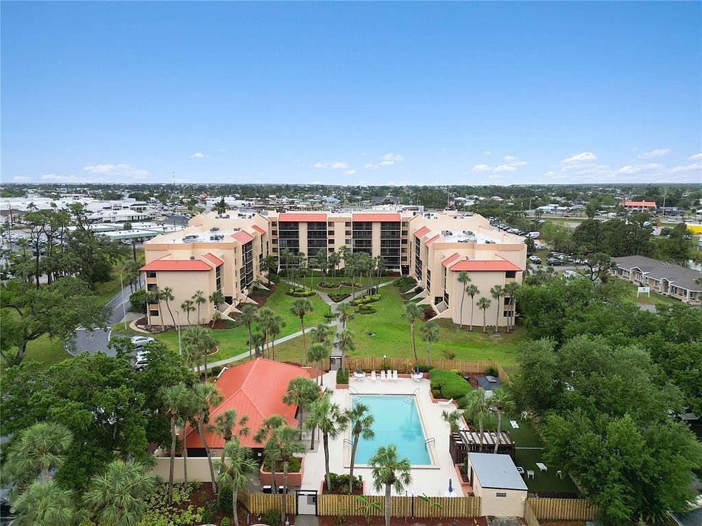 3006 Caring Way APT 304 Port Charlotte, FL 33952 - Thumbnail 2