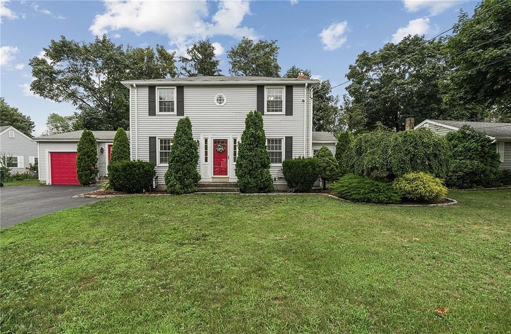 126 Fairfax Dr Warwick, RI 02888 - Thumbnail 2