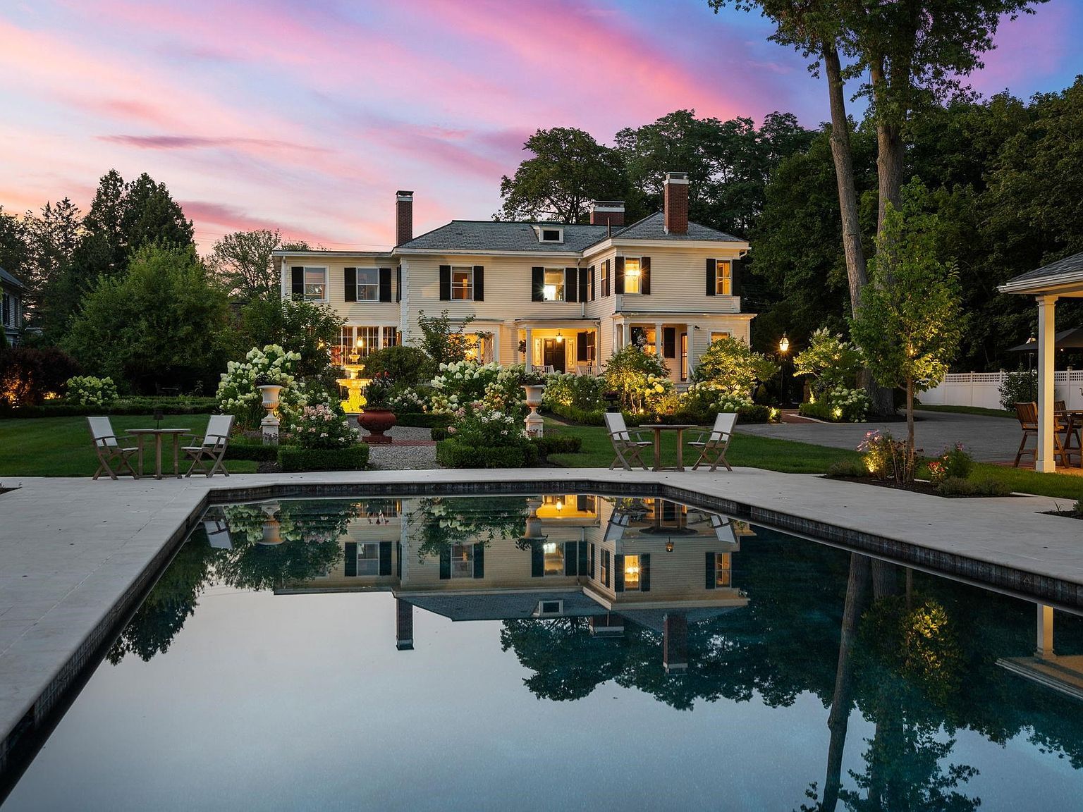 98 Silver St Dover, NH 03820 - Thumbnail 2