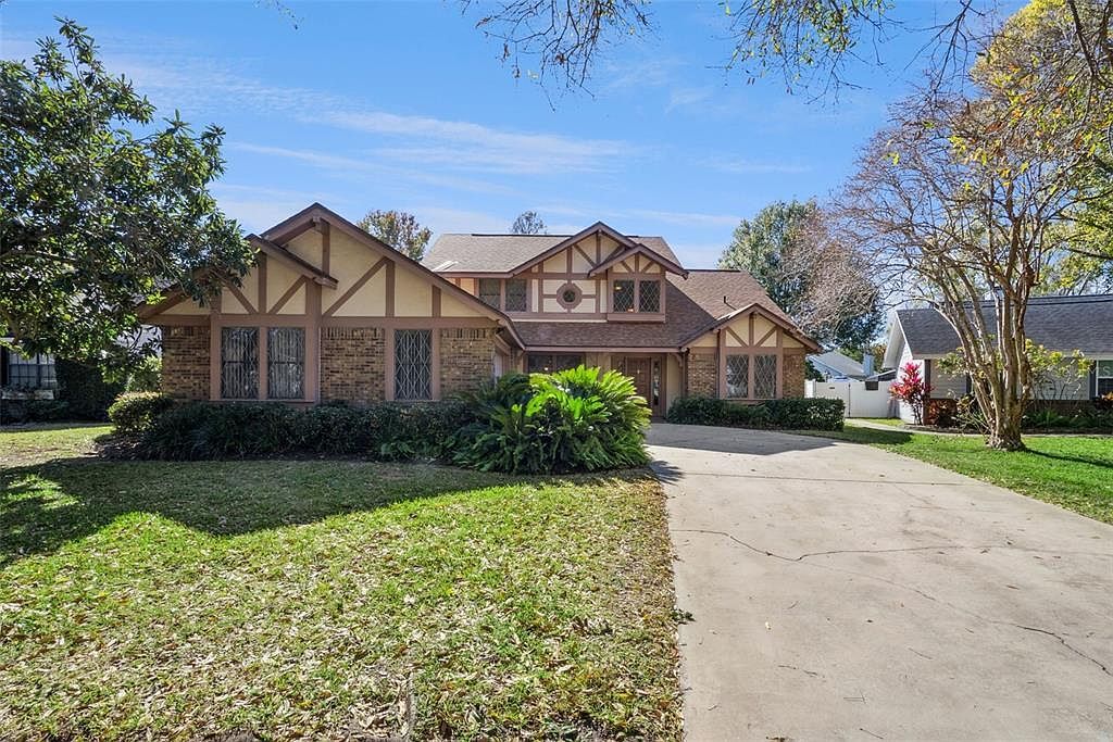 3314 Heathgate Ct Orlando, FL 32812 - Thumbnail 2