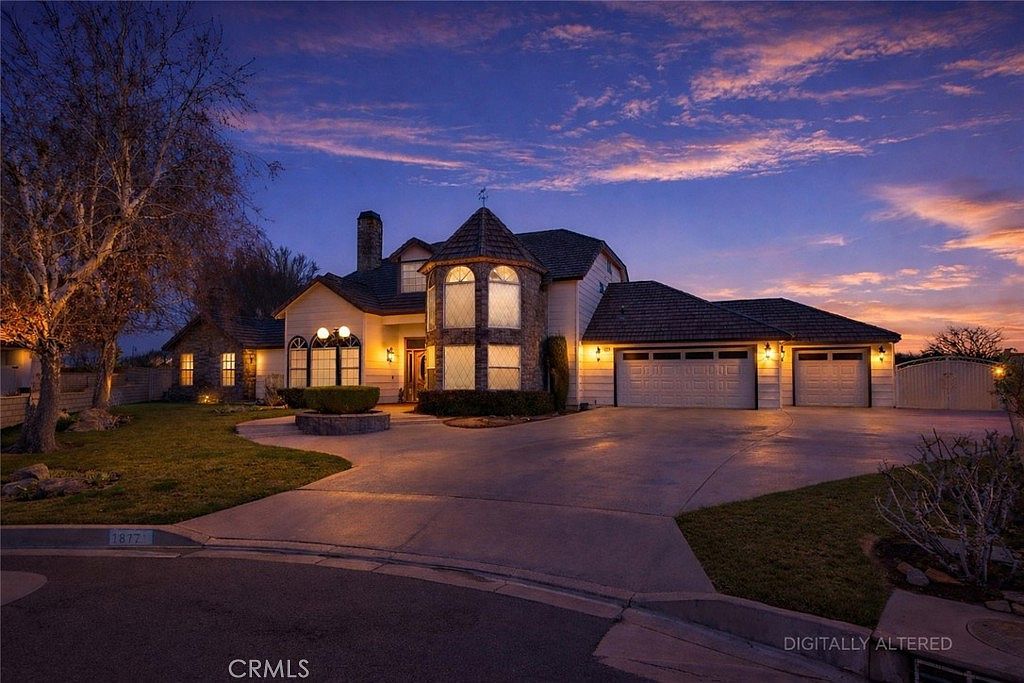 18475 Trout Ln Victorville, CA 92395 - Thumbnail 2