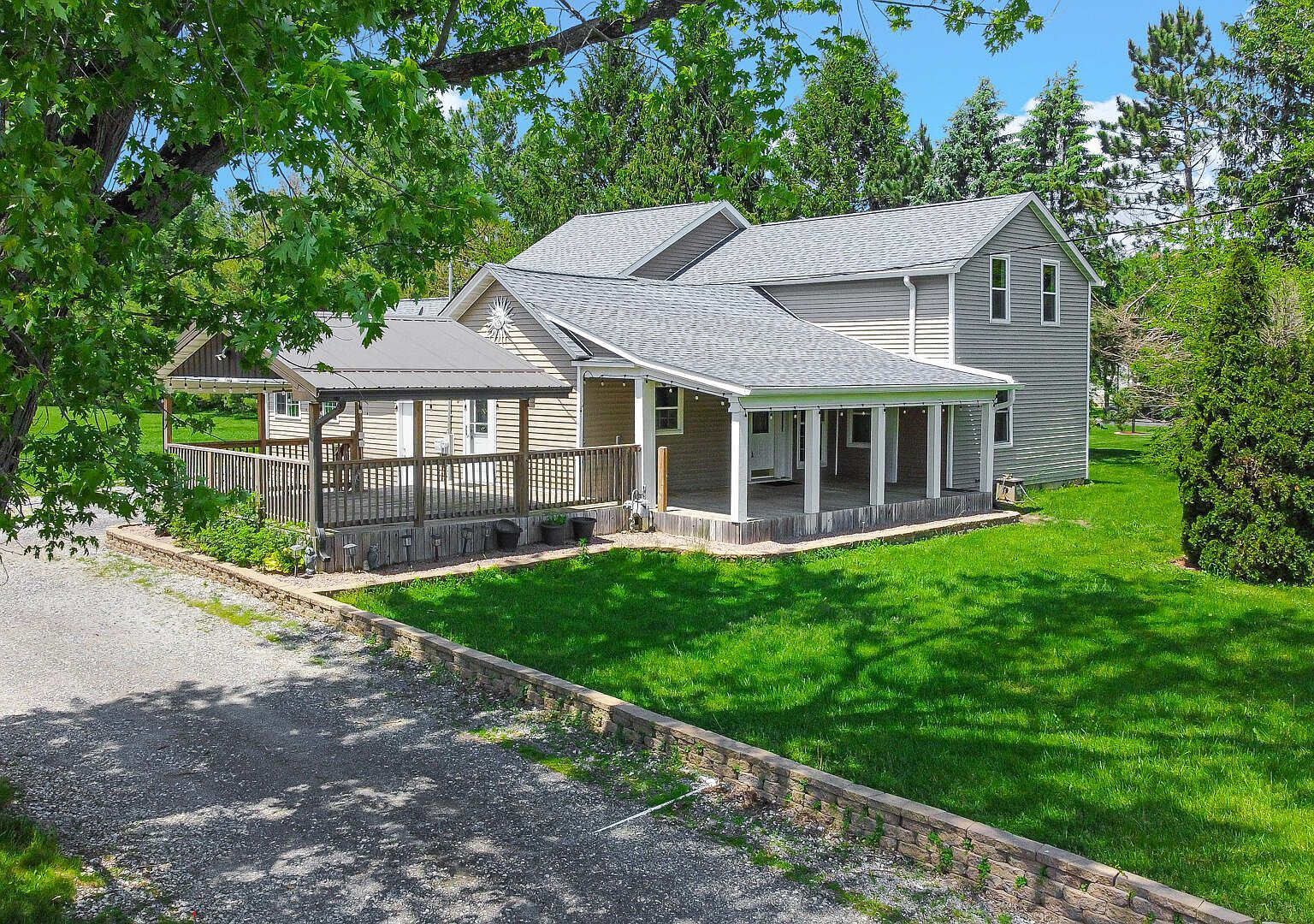 838 N 200 W Valparaiso, IN 46385 | Single Family