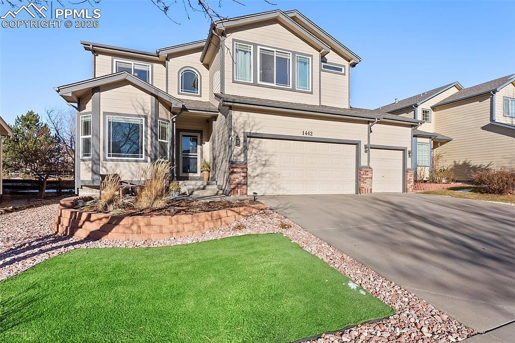 1442 Lookout Springs Dr Colorado Springs, CO 80921 - Thumbnail 2